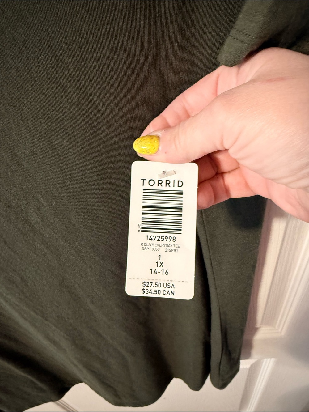 NWT Torrid Olive Green Everyday Signature Jersey Crew Tee - Picture 3 of 4